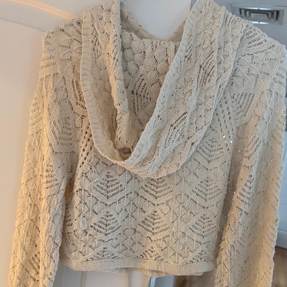 Zara Cream Crochet Hooded Sweater - Picture 5 of 6